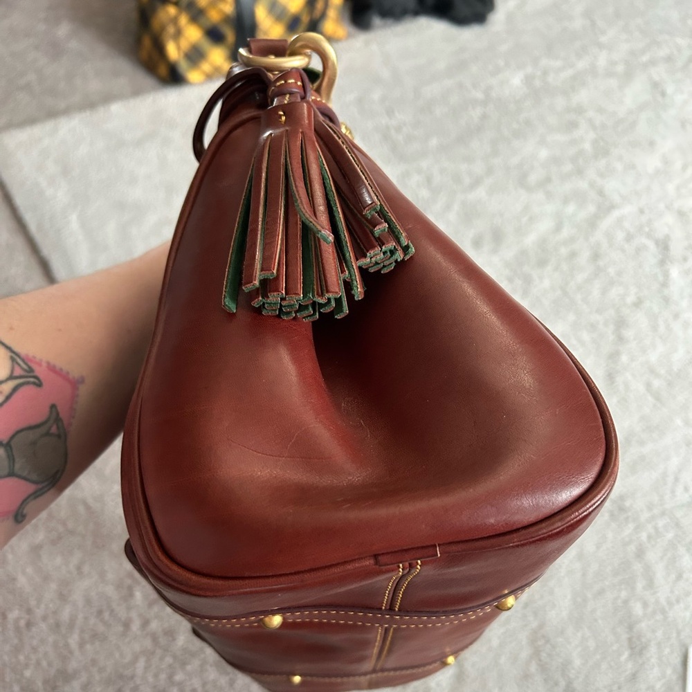 NOT FOR SALE
Dooney and Bourke Florentine satchel - Picture 16 of 16